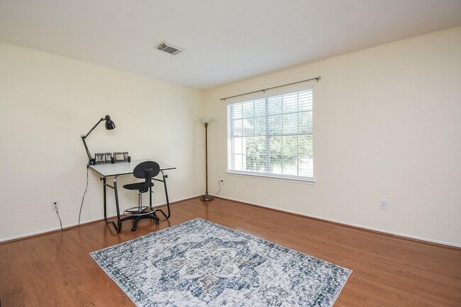 Building Photo - 9506 Tree Sparrow Ln