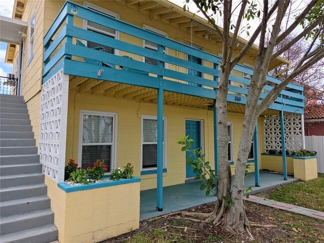 Building Photo - 350 80th Ave