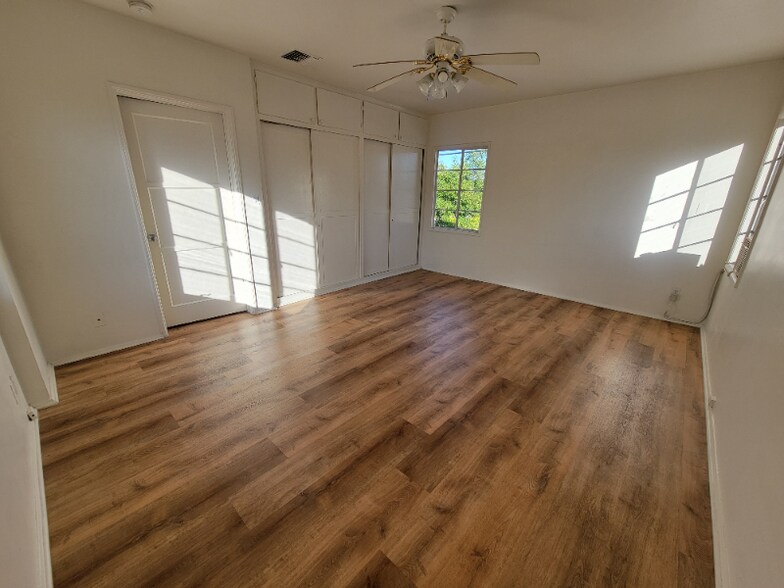 Building Photo - 7258 Allott Ave