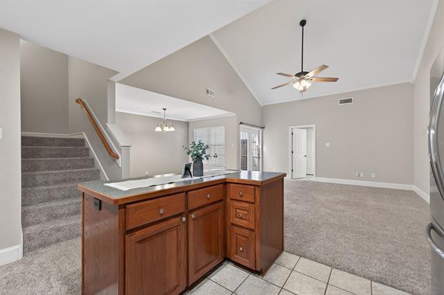 Building Photo - 512 Oakridge Dr