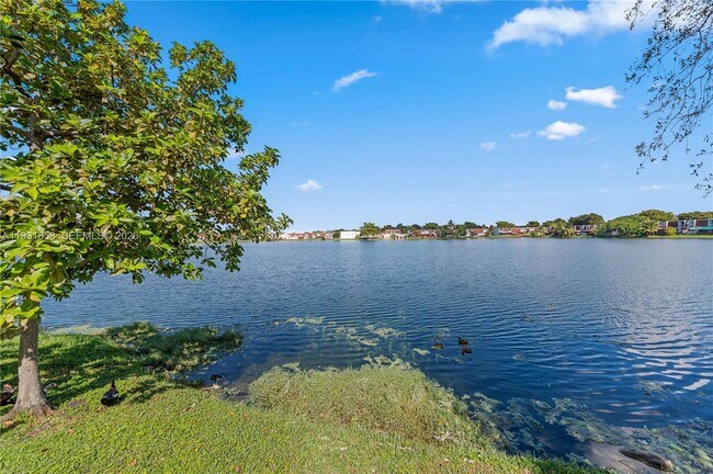 Building Photo - 365 NW 109th Ave