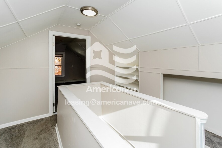 Building Photo - 24553 Flower Ave