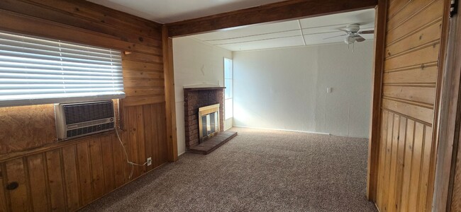 Building Photo - Quaint Yucaipa Home on Large Lot