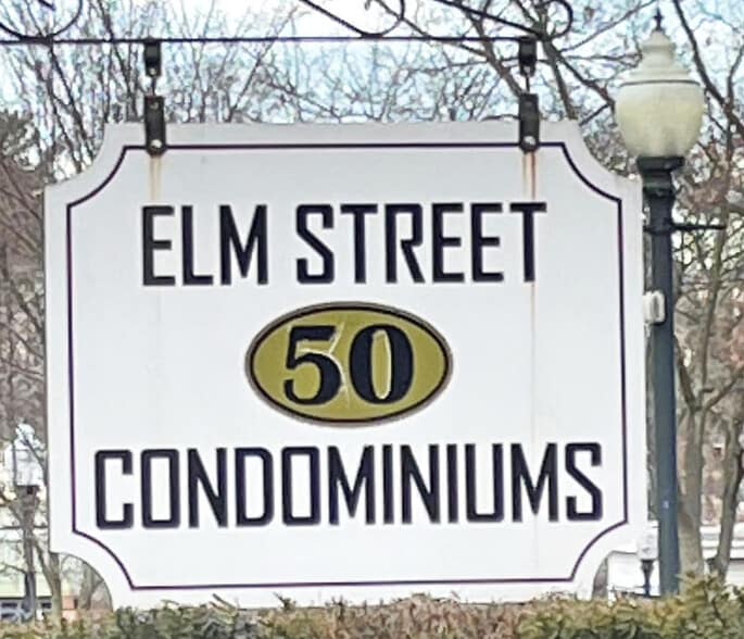 50 Elm St condos - 50 Elm St