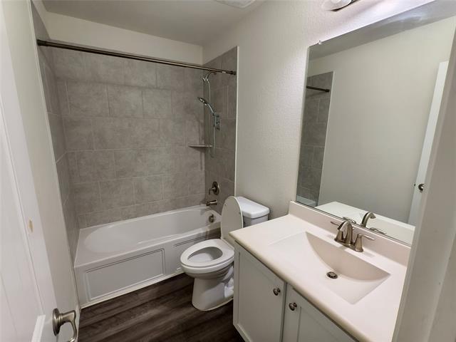 Building Photo - 213 Cedar Canyon Dr