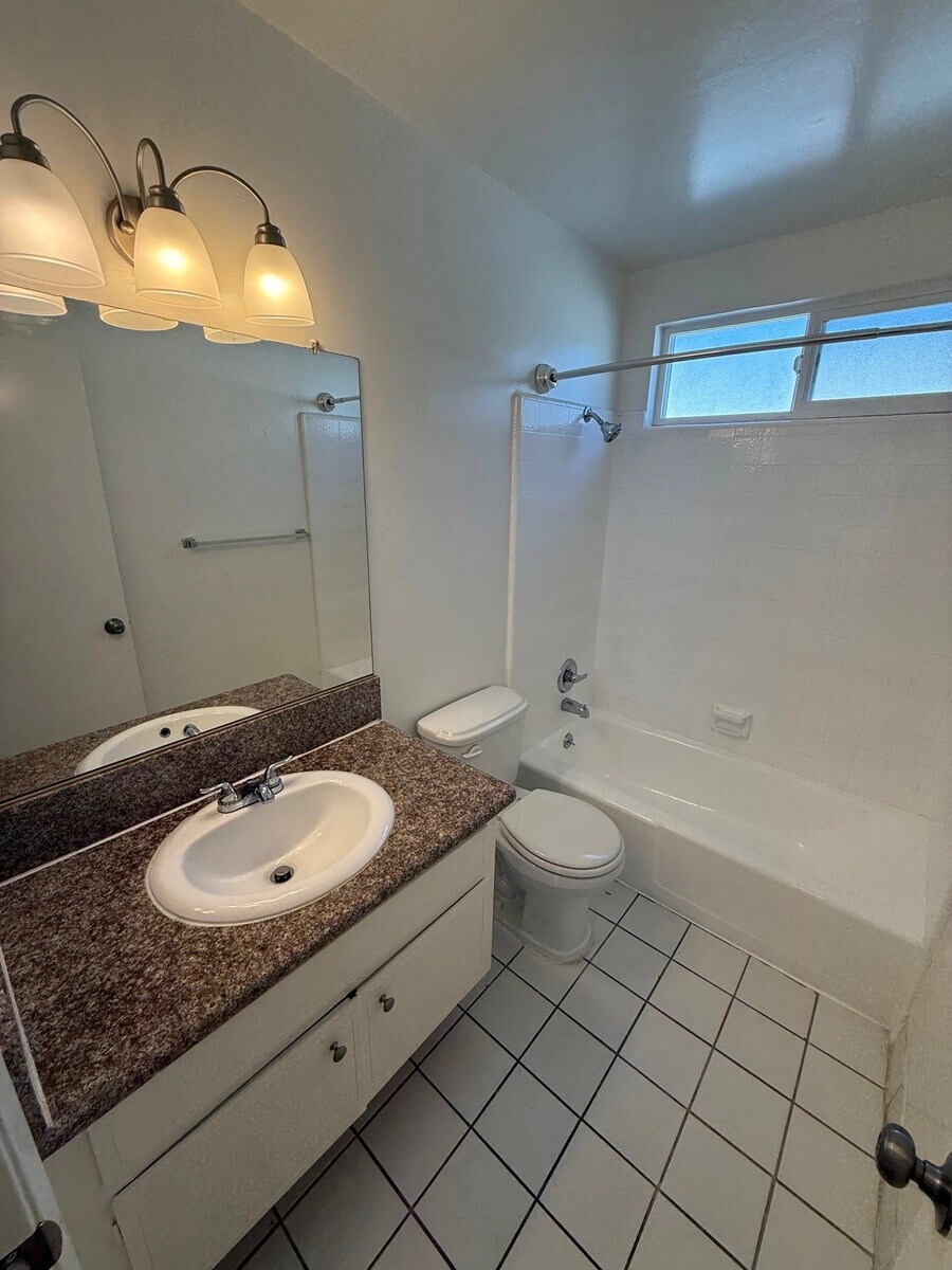 Building Photo - 12235 Pacific Ave