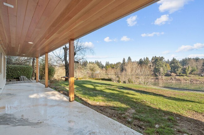 Building Photo - Lake Oswego Four Bedroom Home with View of...