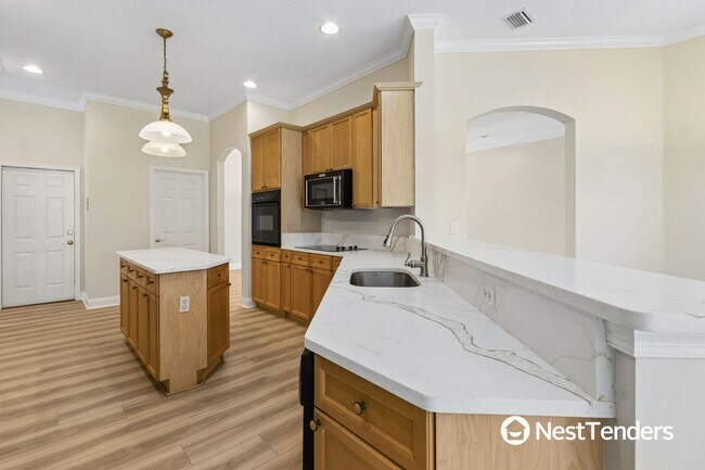 Building Photo - 2741 Sea Grove Ln