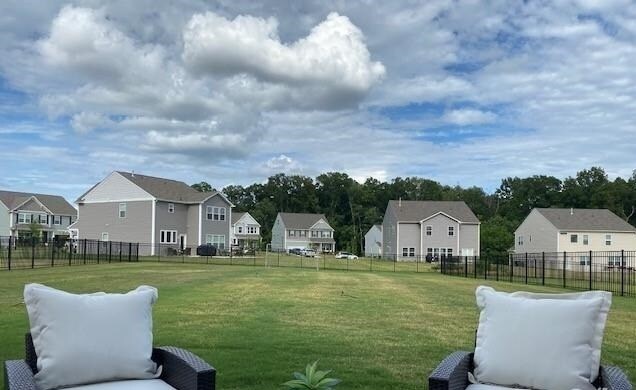 Building Photo - 2007 Creeks Landing Dr