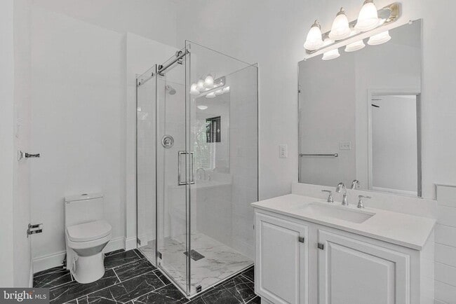 Building Photo - 2819 St Croix Dr