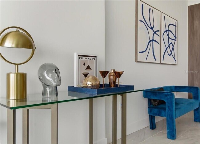 Building Photo - 777 3rd Ave N