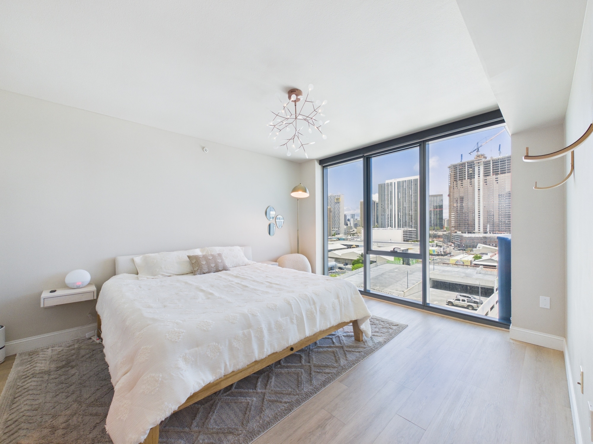 primary bedroom - 600 Ala Moana Blvd