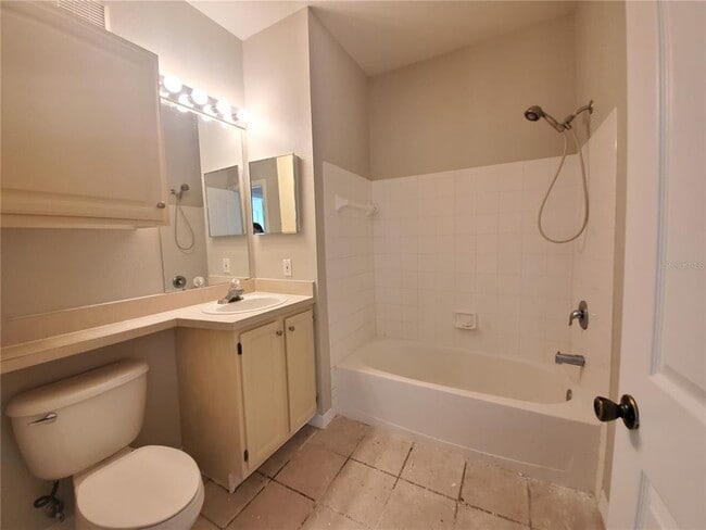 Building Photo - 5807 Legacy Crescent Pl