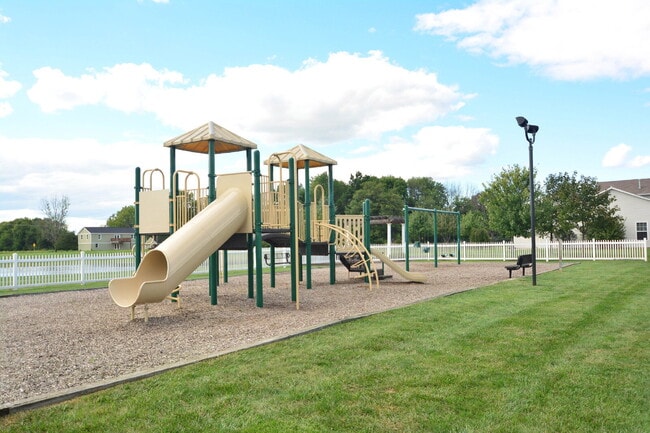 Building Photo - "Charming 4-Bedroom Home in Noblesville with Spacious 2,145 Sq Ft Layout!"