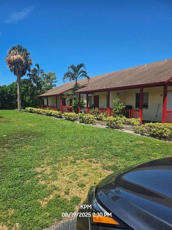 Building Photo - 1305 Rosewood Villa Ln