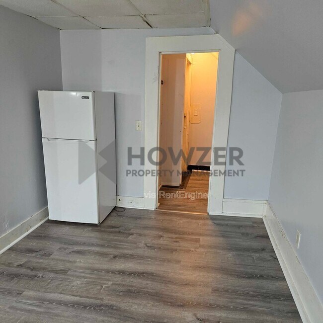 Building Photo - 109 Green St