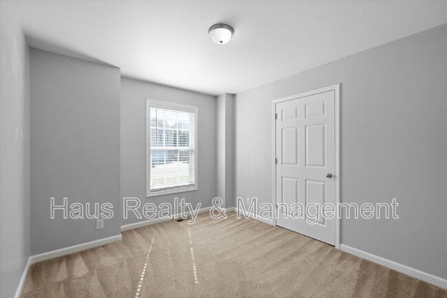 Building Photo - 1351 Francesca Drive