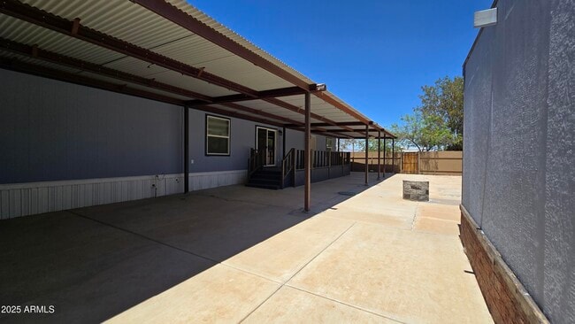 Building Photo - 7408 S 197th Dr