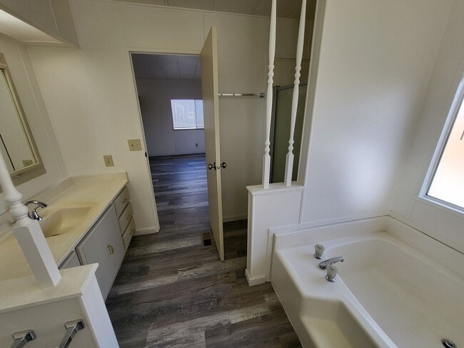 Building Photo - 2405 Kit Sierra Way