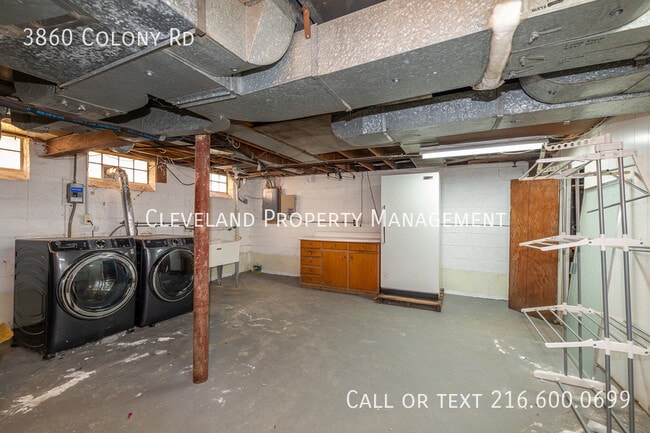 Building Photo - 3860 Colony Rd