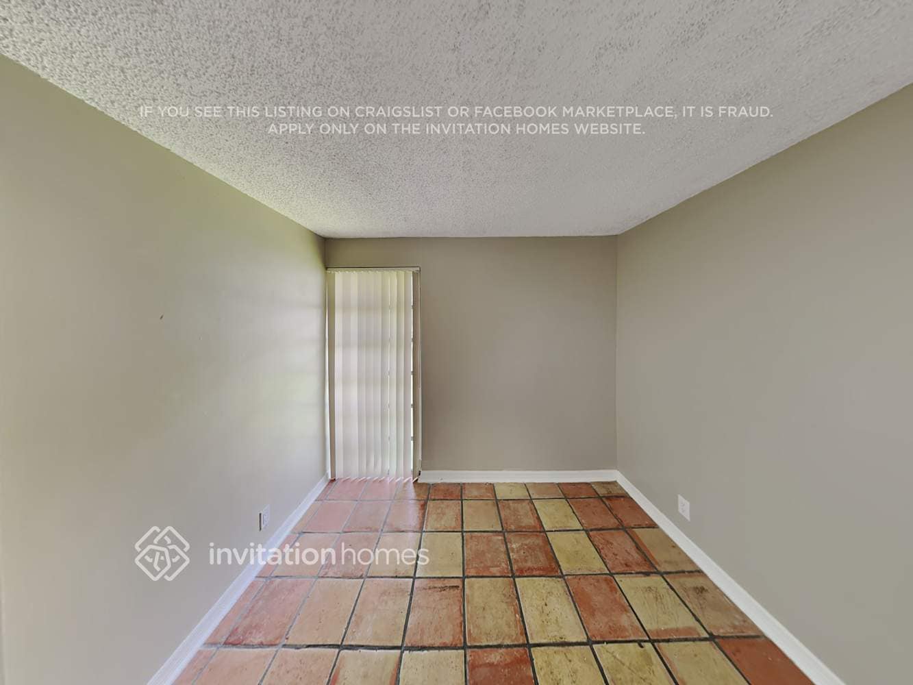 Building Photo - 5808 NW 19th Ct