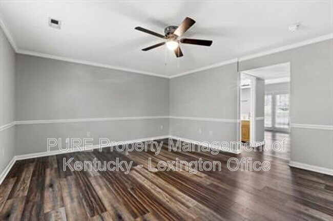 Building Photo - 1053 Merrick Dr