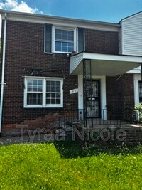 Building Photo - 1931 Ewald Cir