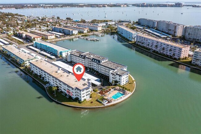 Building Photo - 5955 30th Ave S