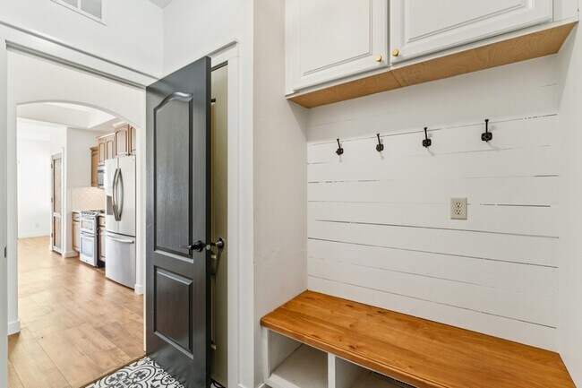 Building Photo - 1661 W Puzzle Crk Ct