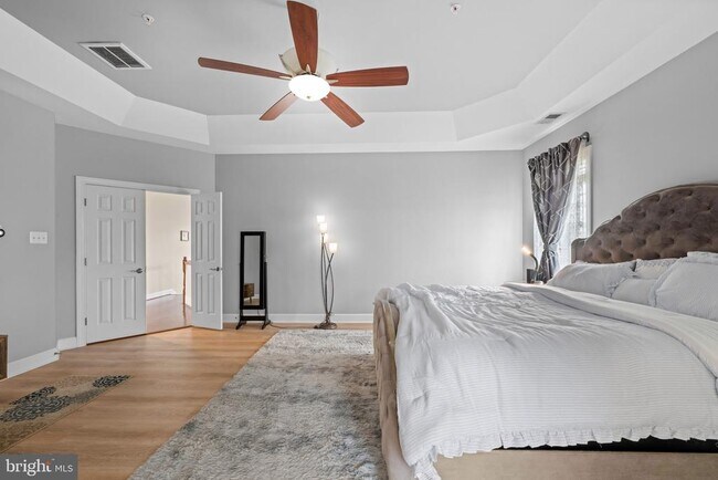 Building Photo - 5066 Winesap Way