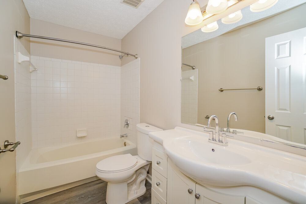 Building Photo - 1097 Leclerc Pl