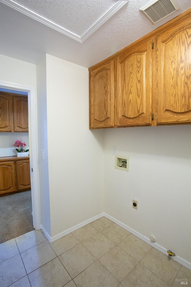 Building Photo - 767 Raven Dr