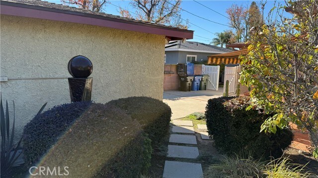 Building Photo - 4408 Glenfinnan Ave