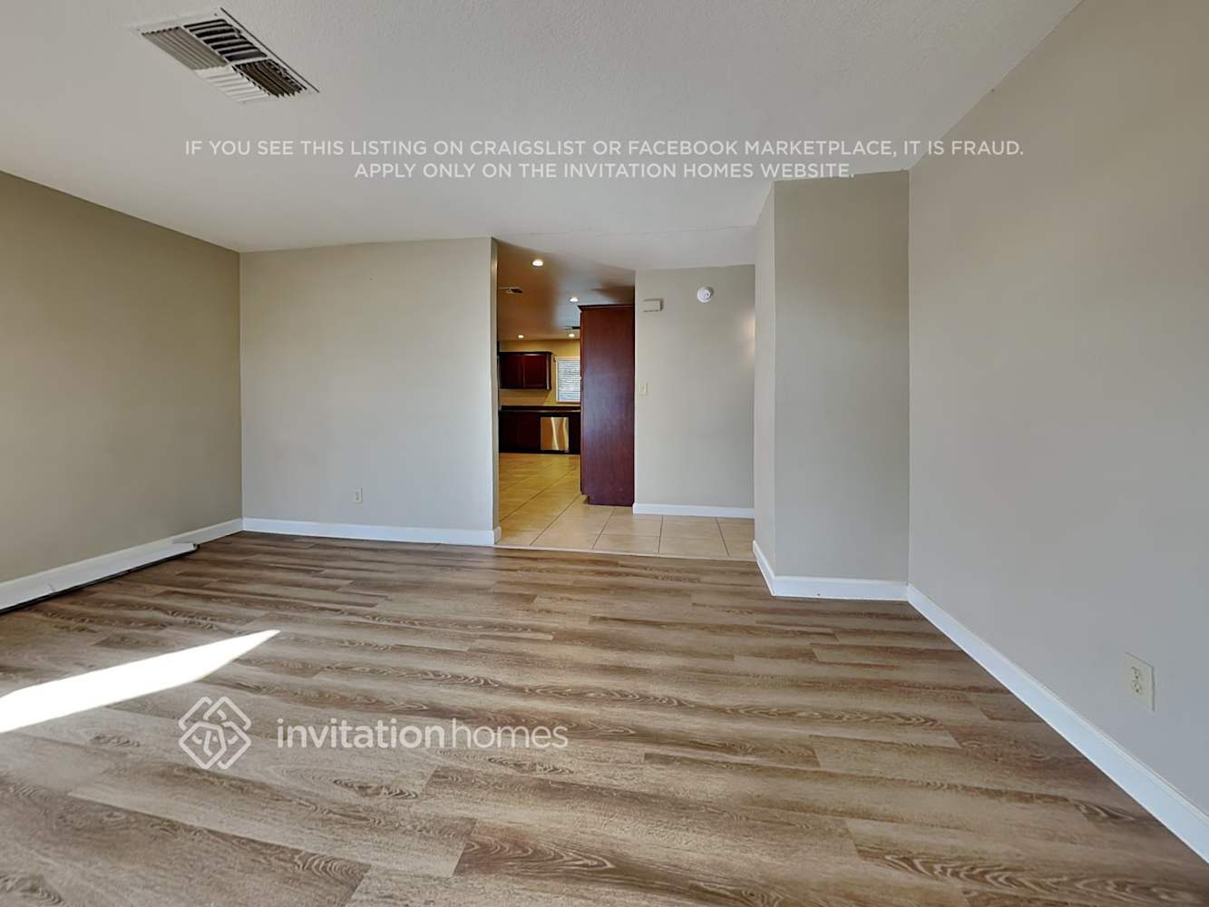 Building Photo - 1424 N Ashland