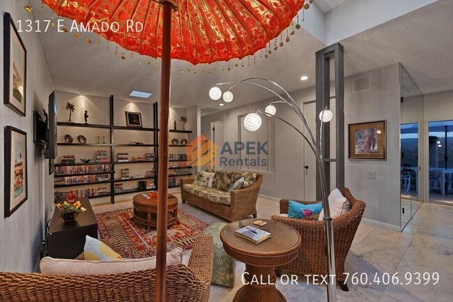 Building Photo - 1317 E Amado Rd