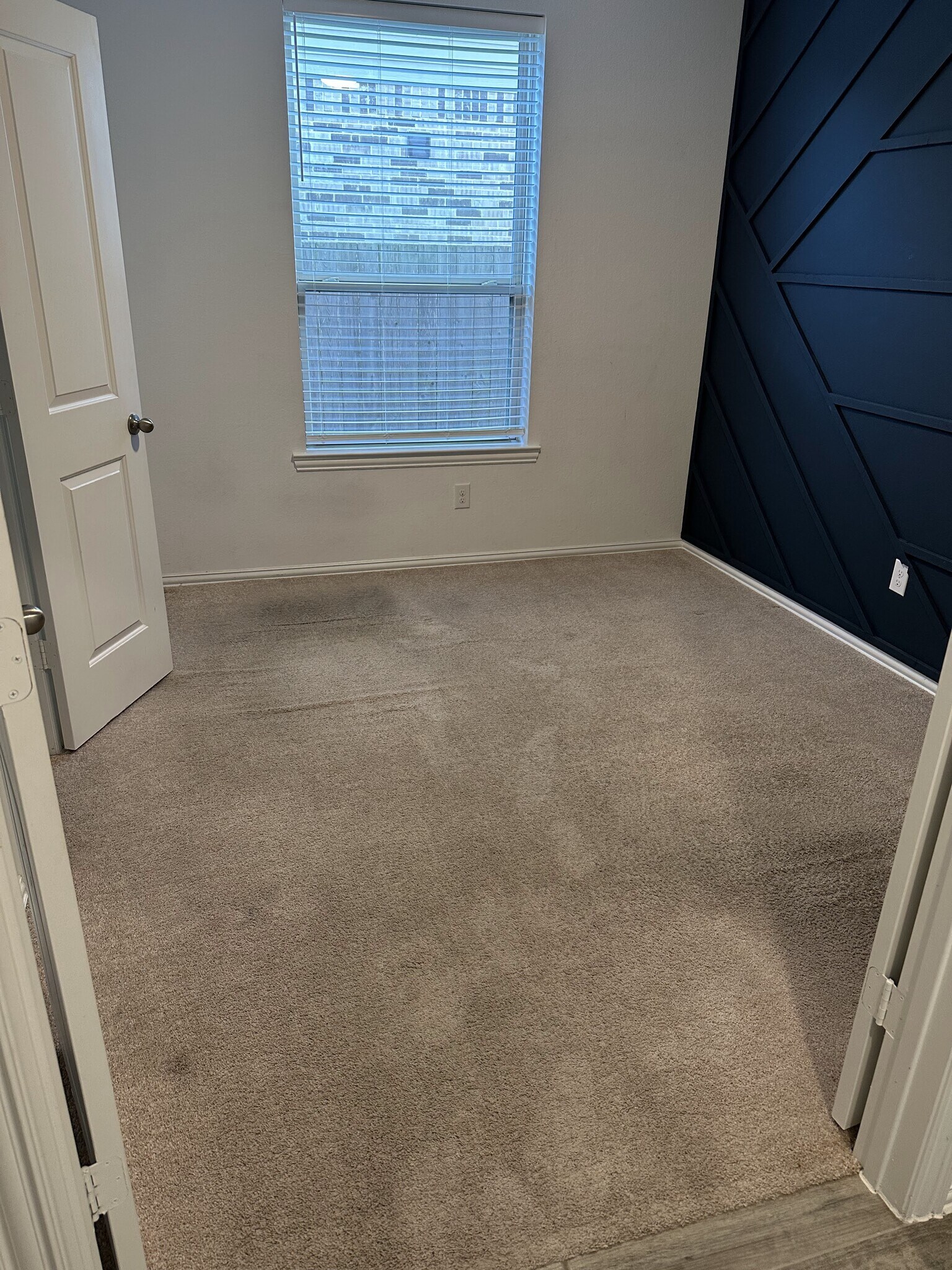 Building Photo - 3702 Allegro Dr
