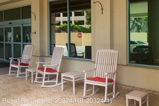 Building Photo - 2 br, 1 bath House - 1314 Kalakaua Avenue ...