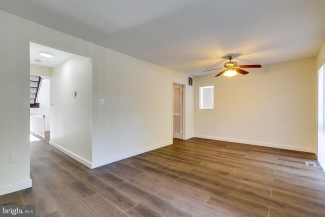 Building Photo - 9836 Sweet Mint Dr