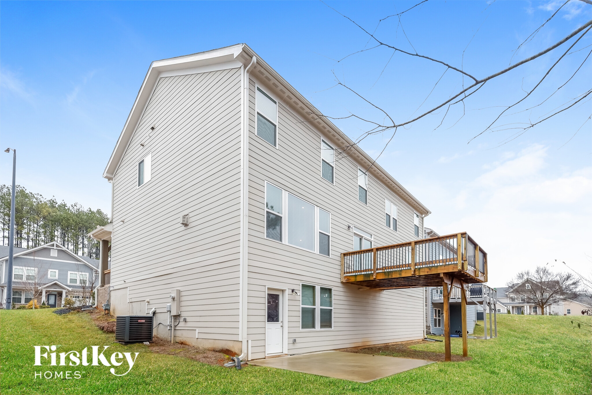 Building Photo - 393 Floating Leaf Way