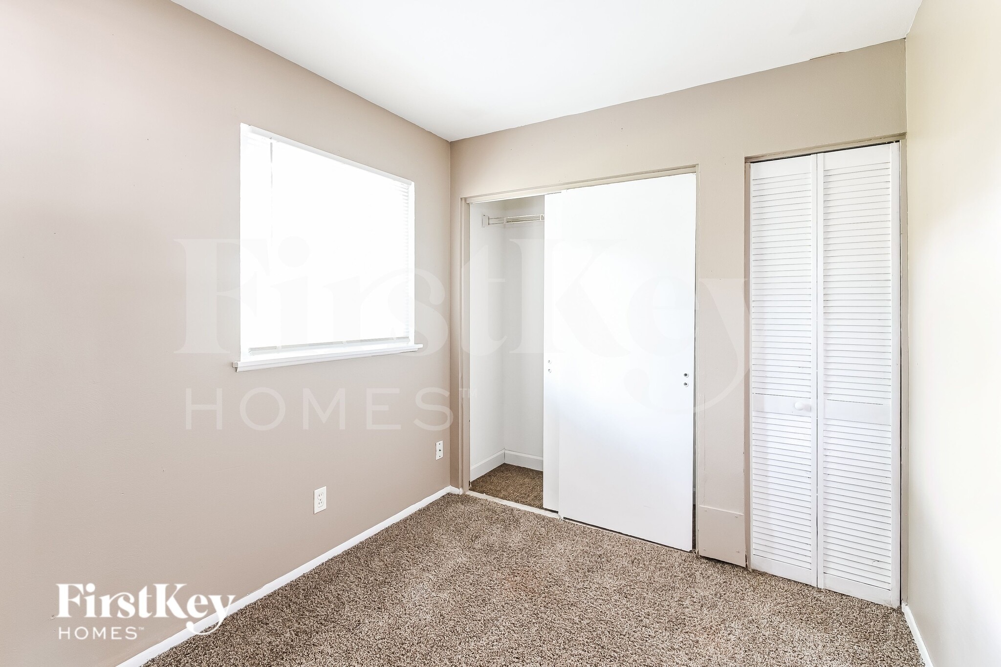 Building Photo - 510 Impala Ln