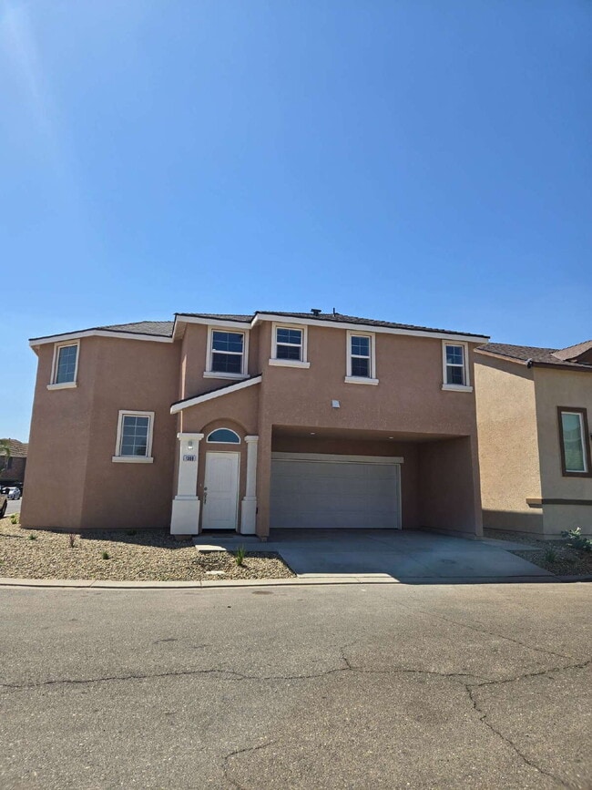 Building Photo - Welcome to an exquisite sanctuary of comfo...