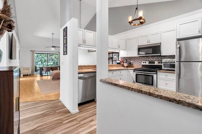 Building Photo - 416 Buttonwood Pl