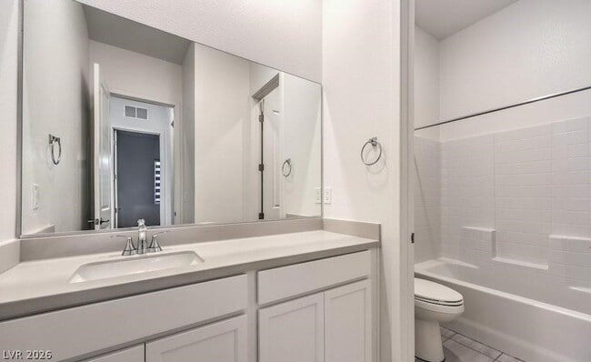 Building Photo - 11836 Star Grass Ave