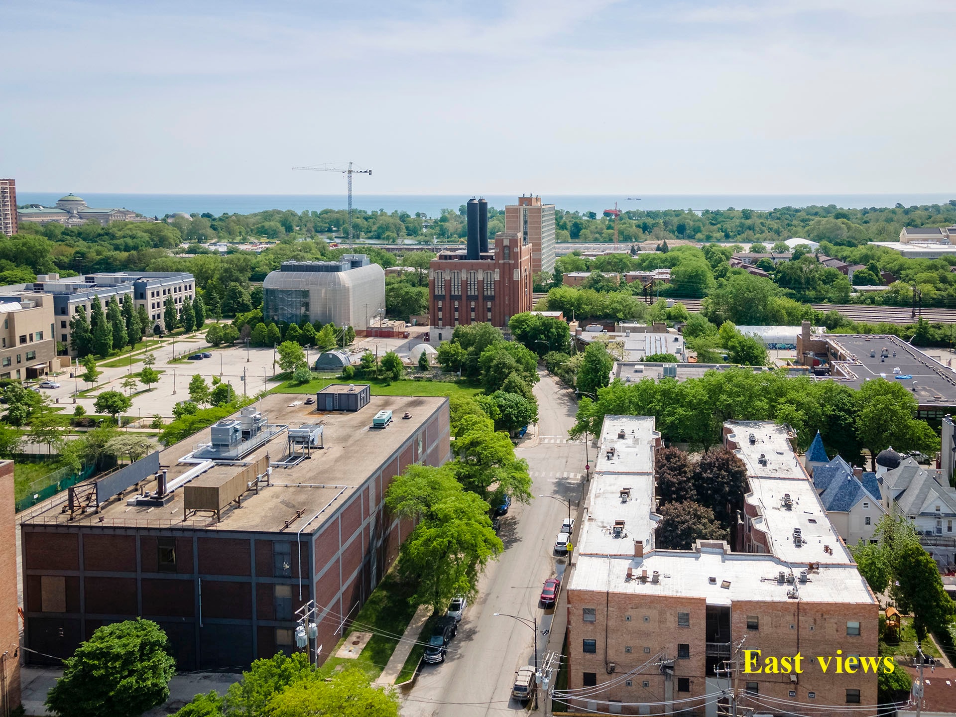 Building Photo - 6103 S Kenwood Ave