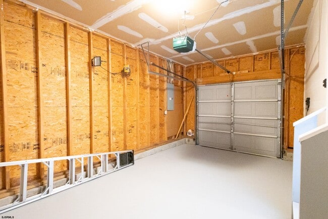 Building Photo - 4 Millard Ave