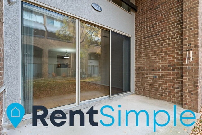 Building Photo - 1673 S Hayes St