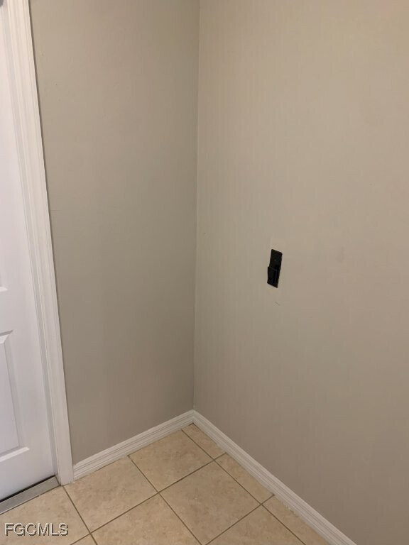 Building Photo - 703 SW 22nd St