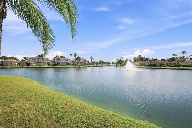 Building Photo - 4344 Tahitian Gardens Cir