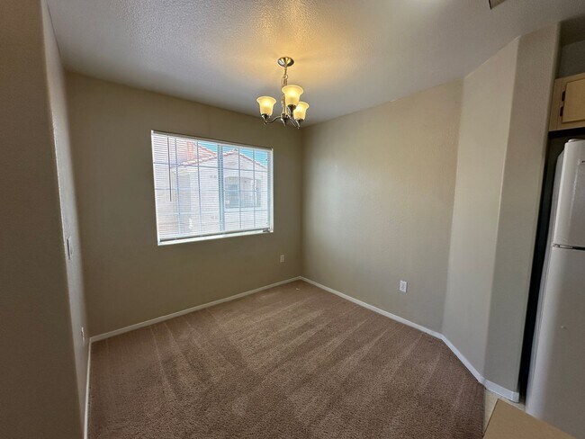 Building Photo - Las Vegas Condo available for rent.