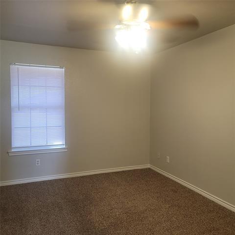 Building Photo - 438 Green Acres Dr